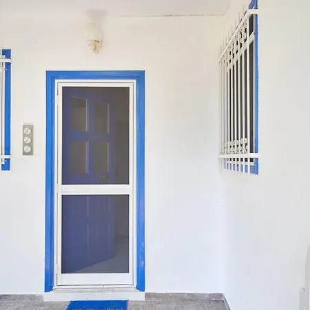 In Mit Garten Und Terrasse By Interhome Apartman *